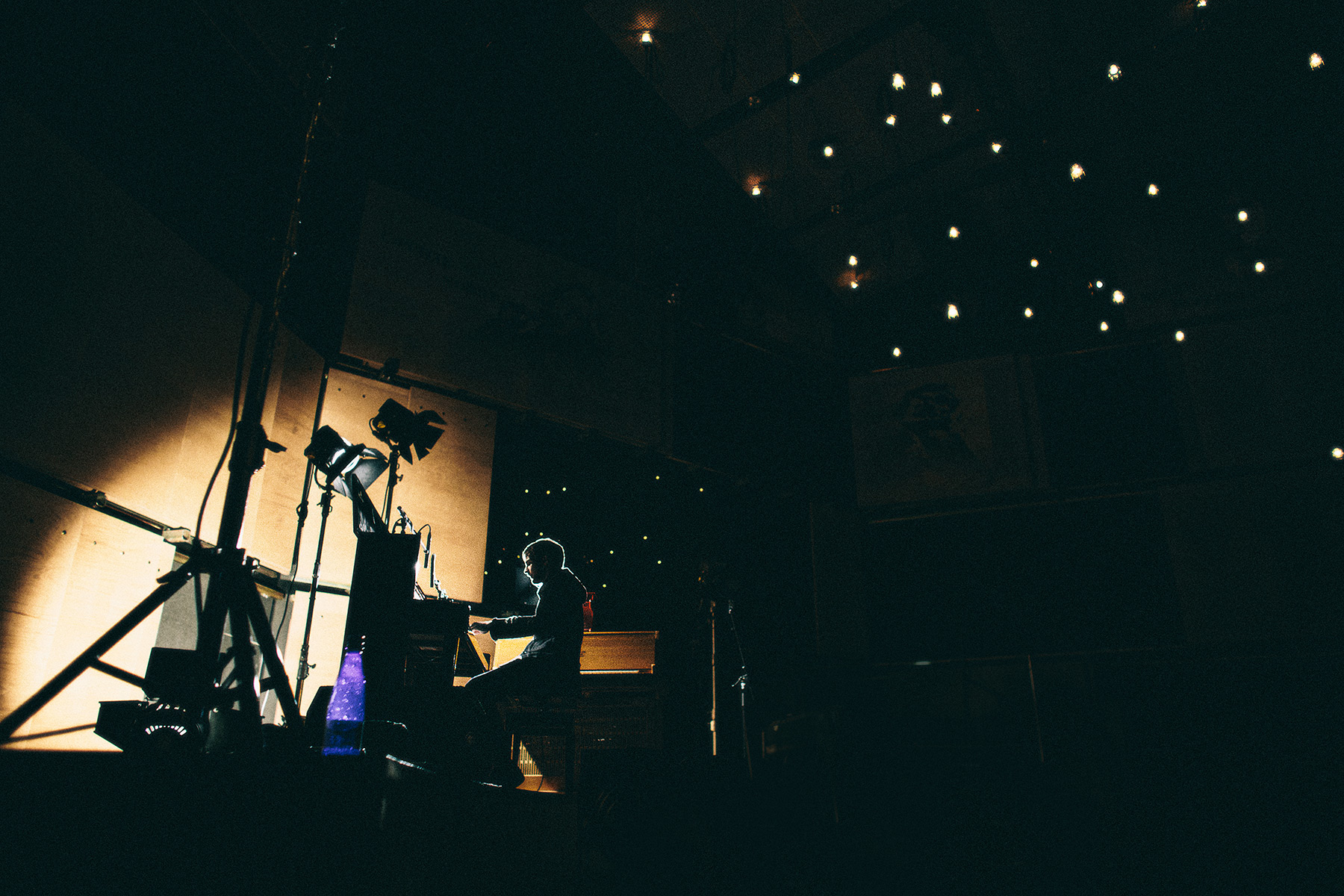 Pictures and Portraits of Nils Frahm playing at koncerthuset