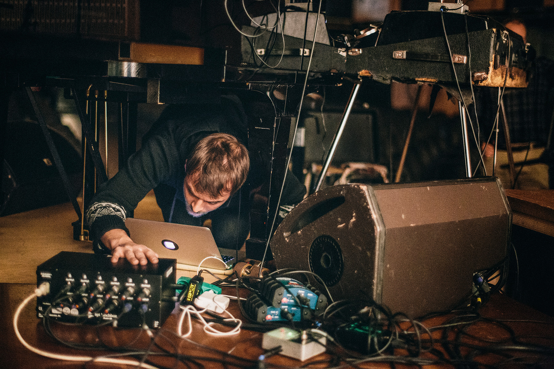 Pictures and Portraits of Nils Frahm playing at koncerthuset