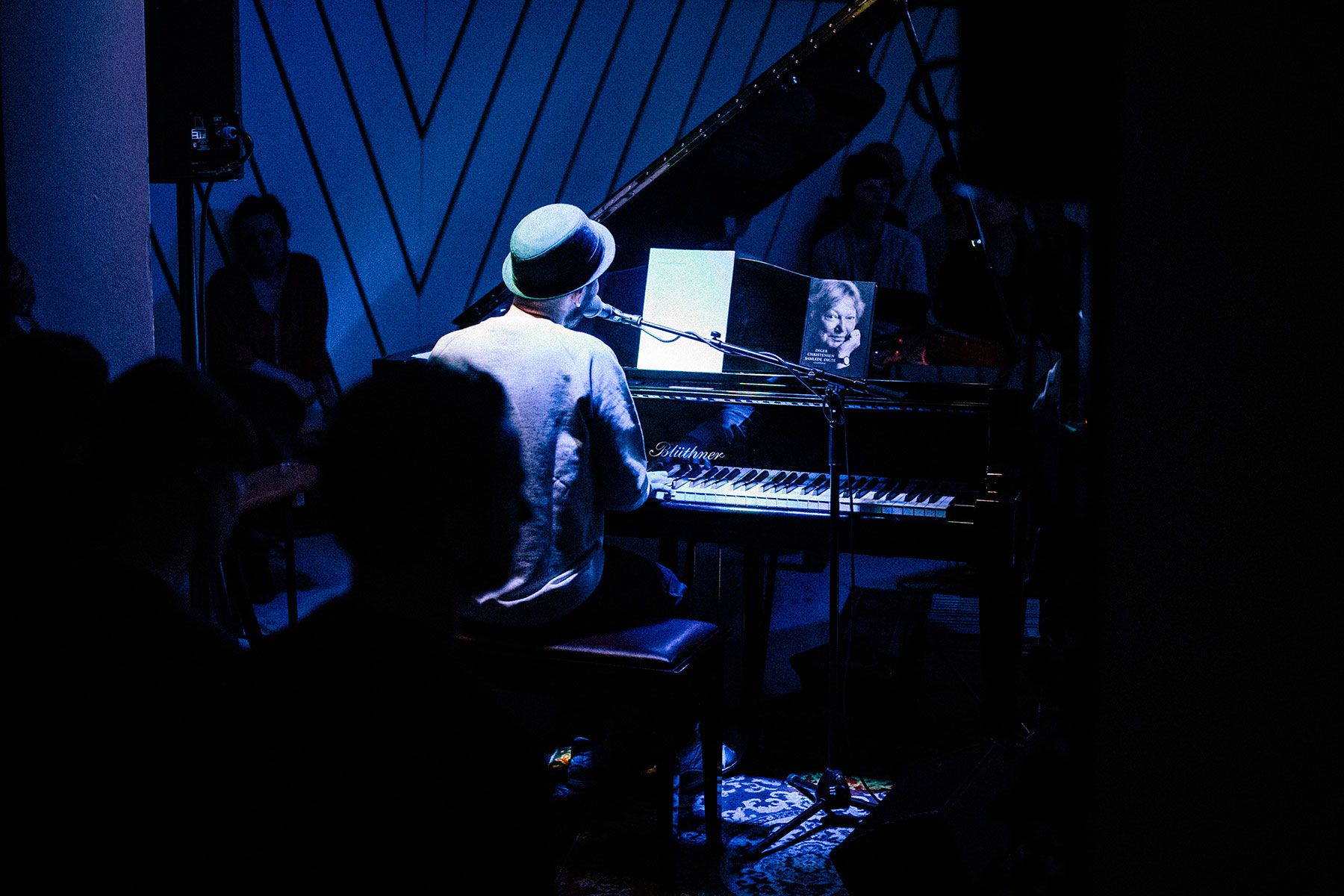 Picture from FROST festival 2013. Martin Ryum premiering his interpretations of Inger Christensen poems, at an intimate concert at Copenhagen Piano