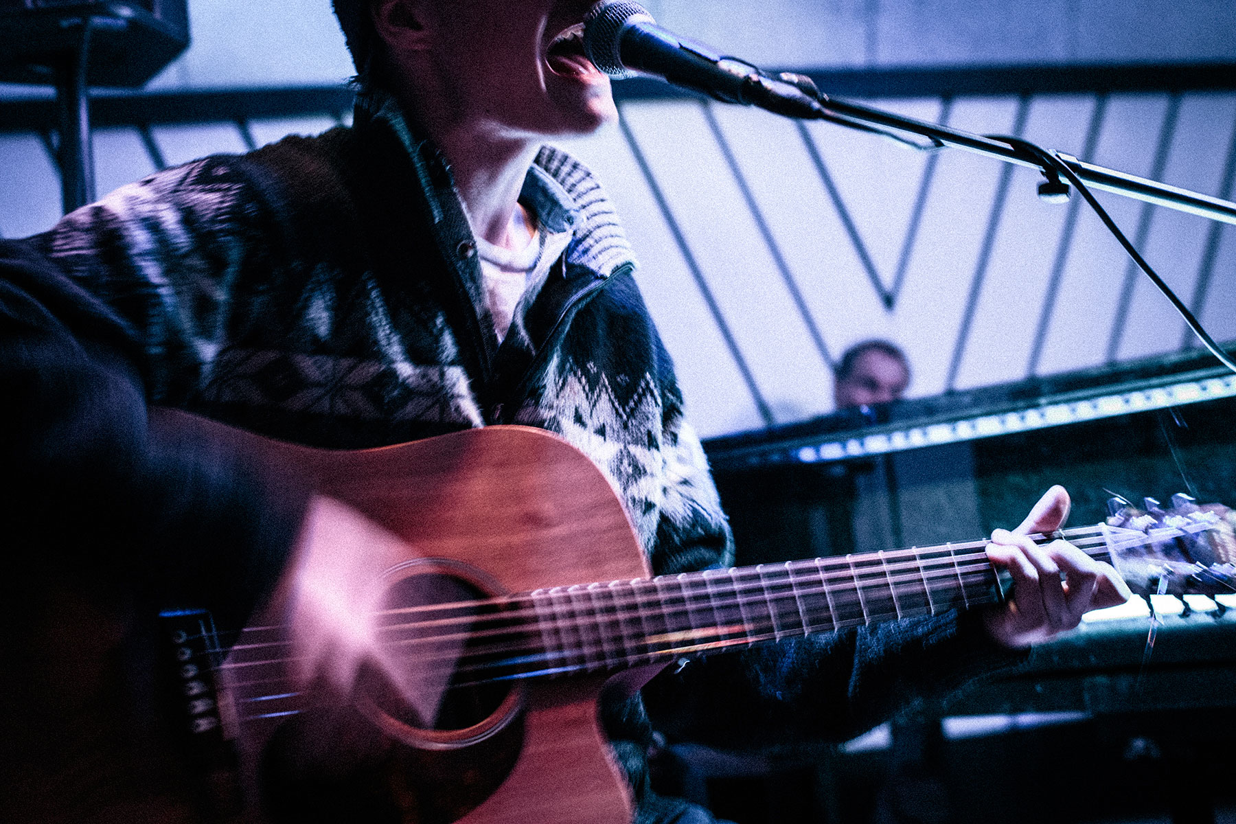 Picture from FROST festival 2013. Jacob Bellens playing a intimate solo show at Copenhagen Piano. Schultz and Forever warmed up, also with a solo show.